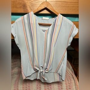 Stripped shirt with front tie